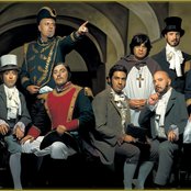 Bersuit Vergarabat - List pictures