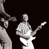 Al Jardine - List pictures