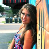 Leslie Mosier - List pictures