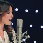 Kany Garcia - List pictures