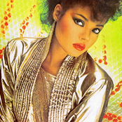 Angela Bofill - List pictures