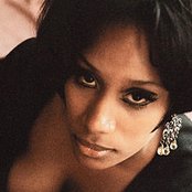 Brenda Holloway - List pictures