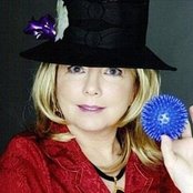 Marneen Lynne Fields - List pictures