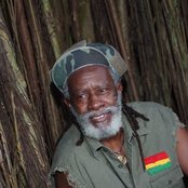 Burning Spear - List pictures