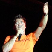 Adam Brand - List pictures