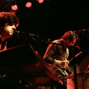 Mini Mansions - List pictures