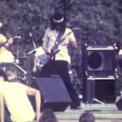 Ultra - List pictures