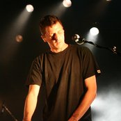 Atticus Ross - List pictures