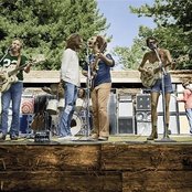 Crosby Stills Nash & Young - List pictures