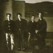 Crowded House - List pictures