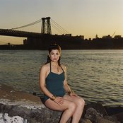 Peaches - List pictures