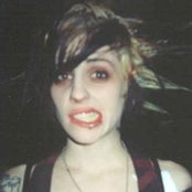 Brody Dalle - List pictures