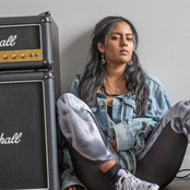 Bibi Bourelly - List pictures