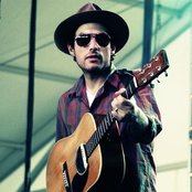 Jakob Dylan - List pictures
