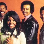 Gladys Knight And The Pips - List pictures