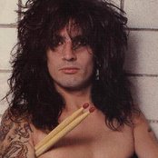 Tommy Lee - List pictures