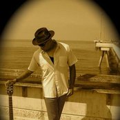 David Elliot - List pictures