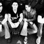 Small Mercies - List pictures