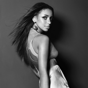 Mya - List pictures