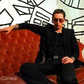 The Legendary Tiger Man - List pictures