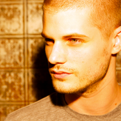 Jay Brannan - List pictures