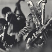 Johnny Hodges - List pictures