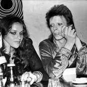 Dana Gillespie - List pictures