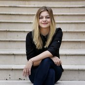 Louane - List pictures
