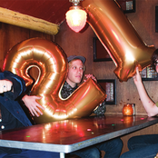 Unknown Mortal Orchestra - List pictures