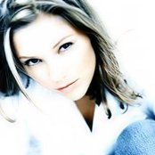 Meja - List pictures