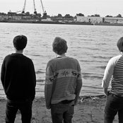 To Die Alone - List pictures