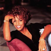 Whitney Houston - List pictures