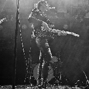 Nadine Shah - List pictures