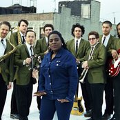 Sharon Jones - List pictures