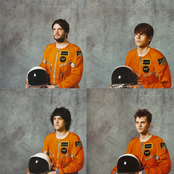 Klaxons - List pictures