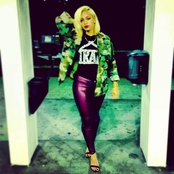 Paloma Ford - List pictures