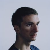 Alex Banks - List pictures