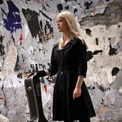 Tina Dico - List pictures