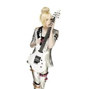 Yohio - List pictures
