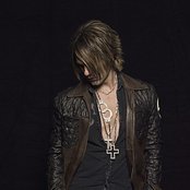 Criss Angel - List pictures