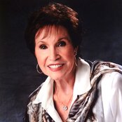 Jan Howard - List pictures