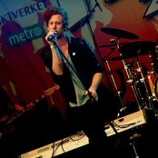 Erik Hassle - List pictures