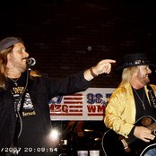 Van Zant - List pictures
