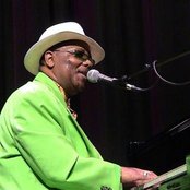 Kenny "blues Boss" Wayne - List pictures