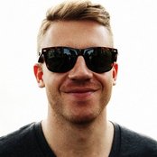 Macklemore - List pictures