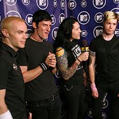 Afi - List pictures