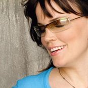 Ginny Owens - List pictures