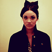 Phlo Finister - List pictures