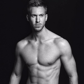 Calvin Harris - List pictures