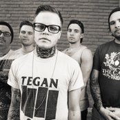 Hundredth - List pictures